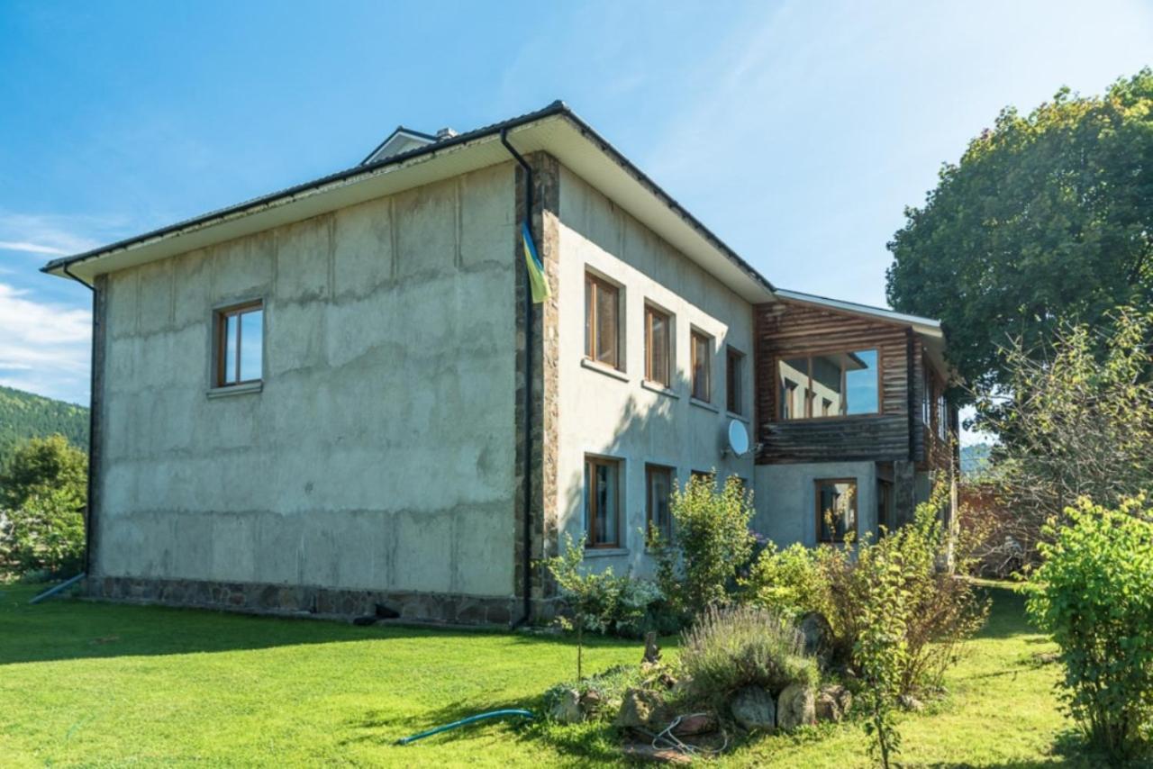 Старе Подвір'Я Verhovîna Exterior foto