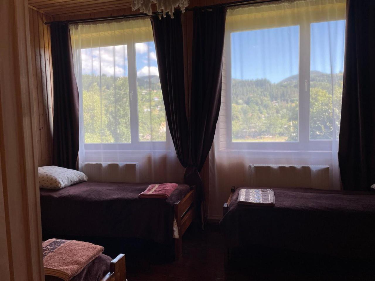 Старе Подвір'Я Verhovîna Exterior foto
