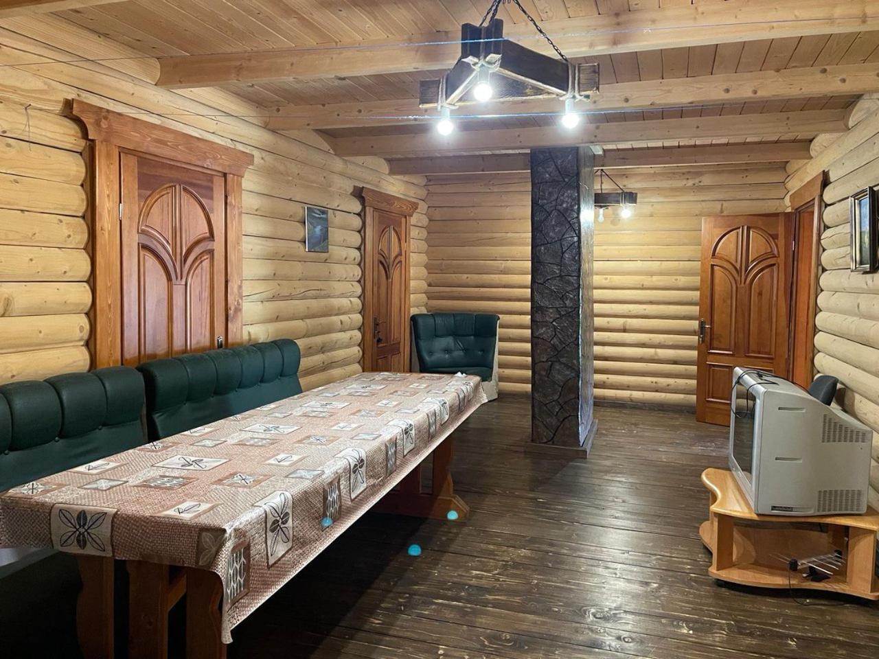 Старе Подвір'Я Verhovîna Exterior foto