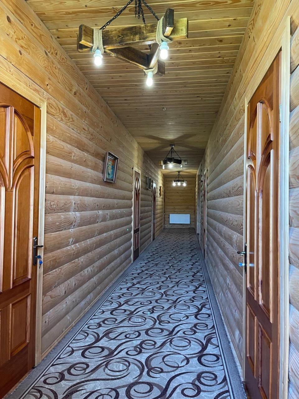 Старе Подвір'Я Verhovîna Exterior foto